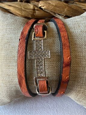Ryze Party  Vegan Leather Wrap Bracelet 7.5 inch